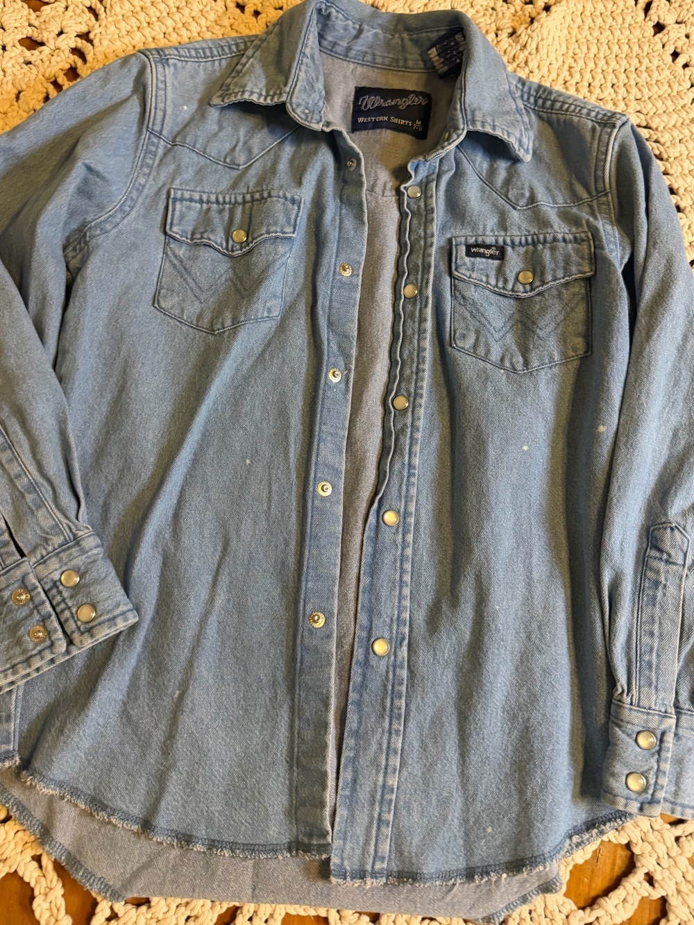 Wrangler boys Western Shirt Size 7-8 Denim Pearl Snap Cowboy Distressed